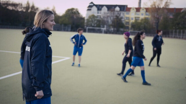 NILS_FRAHM_FUNKHAUS_TEASER_1_EUROPE.00_24_10_09.Standbild028